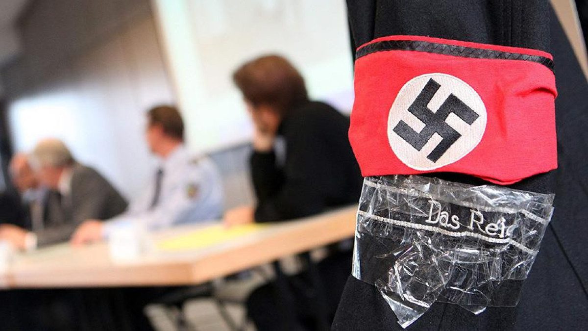 Almanya İçişleri Bakanlığı, haklarında toplam 714 tutuklama emri bulunan 535