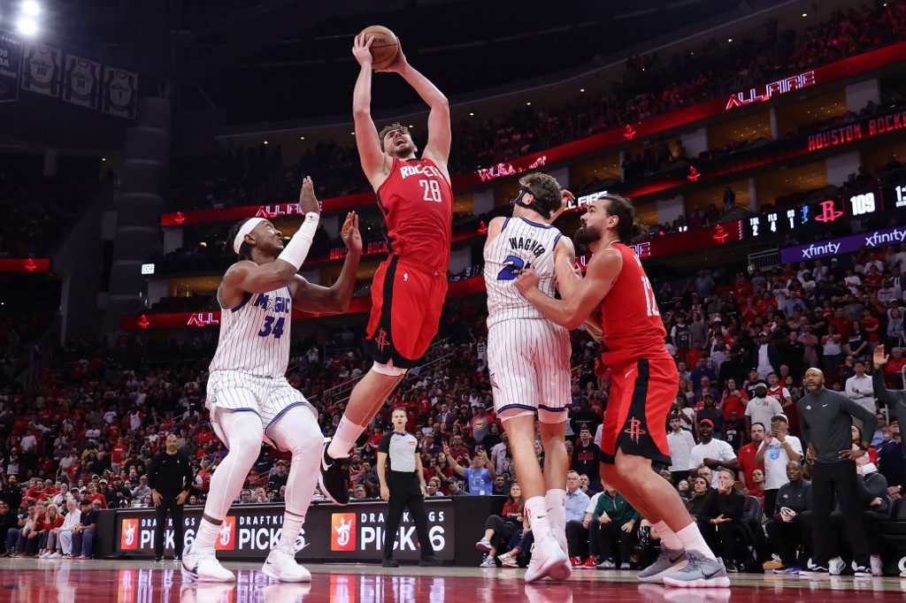 Kevin Durant hakkında konuşan Alperen Şengün, "Birbirimize çok güveniyoruz. Bu