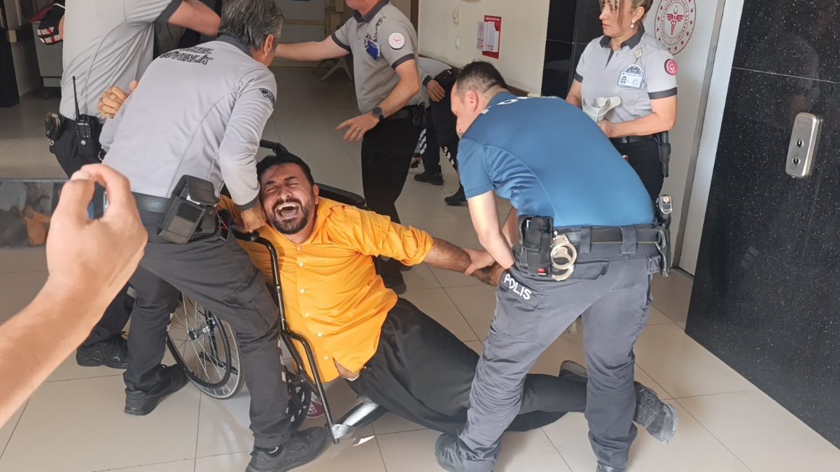 Manavgat Devlet Hastanesi'nde, muhtemel afet ve acil durumlara hazırlık amacıyla