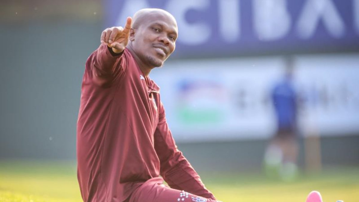 Trabzonspor’un Nijeryalı futbolcusu Anthony Nwakaeme, sahalara dönmek için sabırsızlanıyor. Sakatlığı