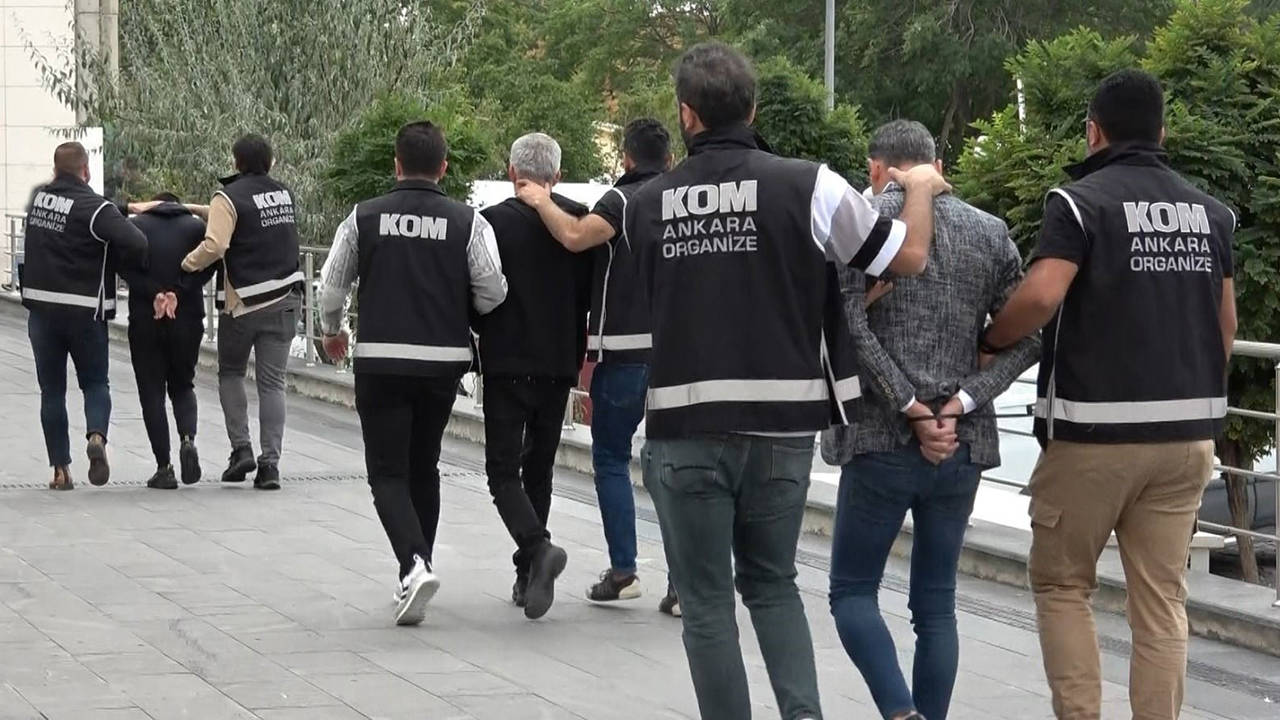 “Ayhan Bora Kaplan” suç örgütüne yönelik soruşturma kapsamında gözaltına alınan