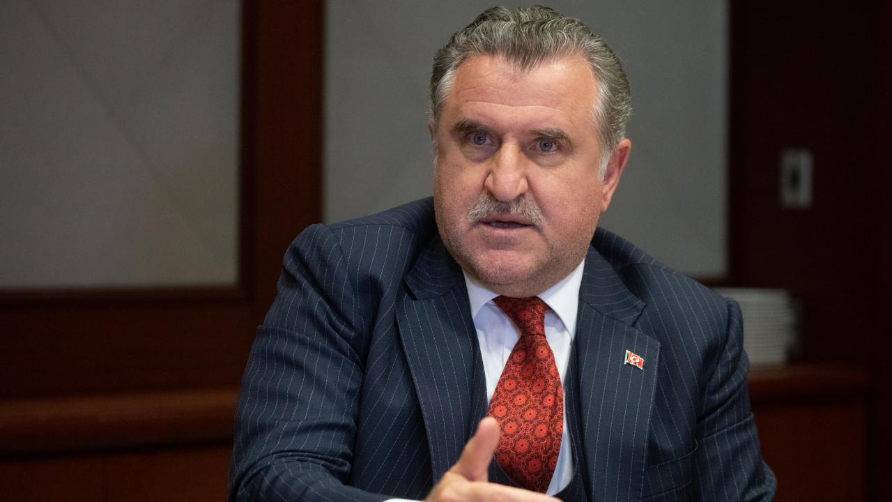 Gençlik ve Spor Bakanı Bak, hakemlere ve futbolculara yönelik bahis