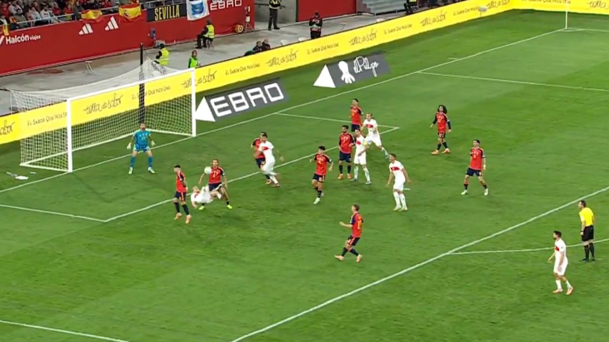 Milli futbolcu Barış Alper Yılmaz, İspanya ile oynanan milli maçın