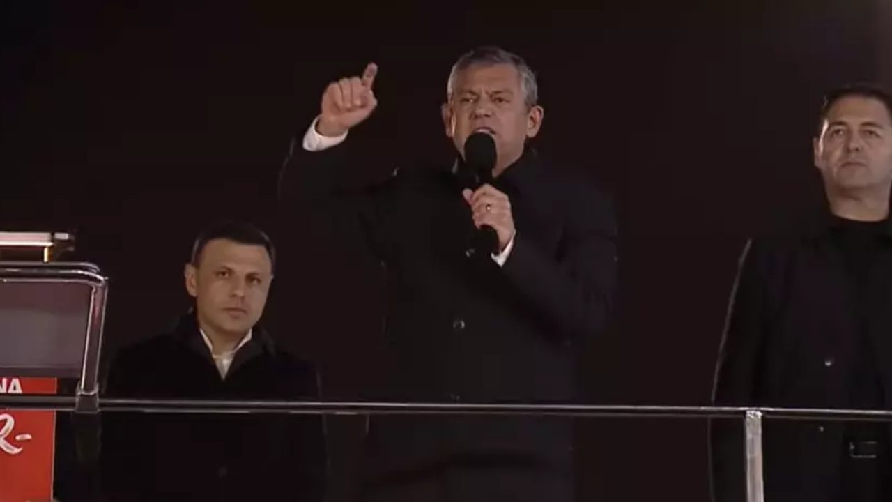 İstanbul Cumhuriyet Başsavcısı Akın Gürlek, CHP Genel Başkanı Özgür Özel'e,