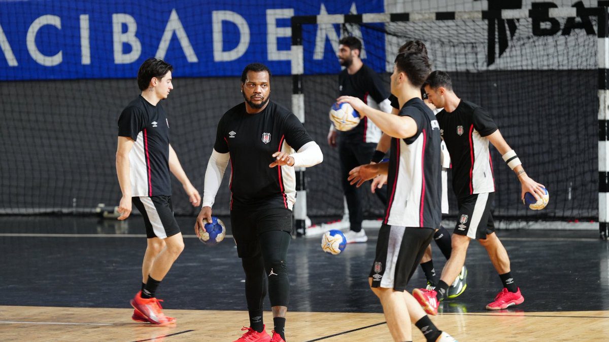 Avusturya'nın başkenti Viyana'da gerçekleşen EHF Avrupa Kupası son 16 turu