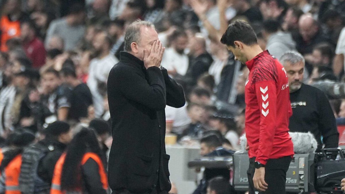 Beşiktaş’ta ikinci dönemine 30 Ağustos’ta başlayan Sergen Yalçın, 12 maçta
