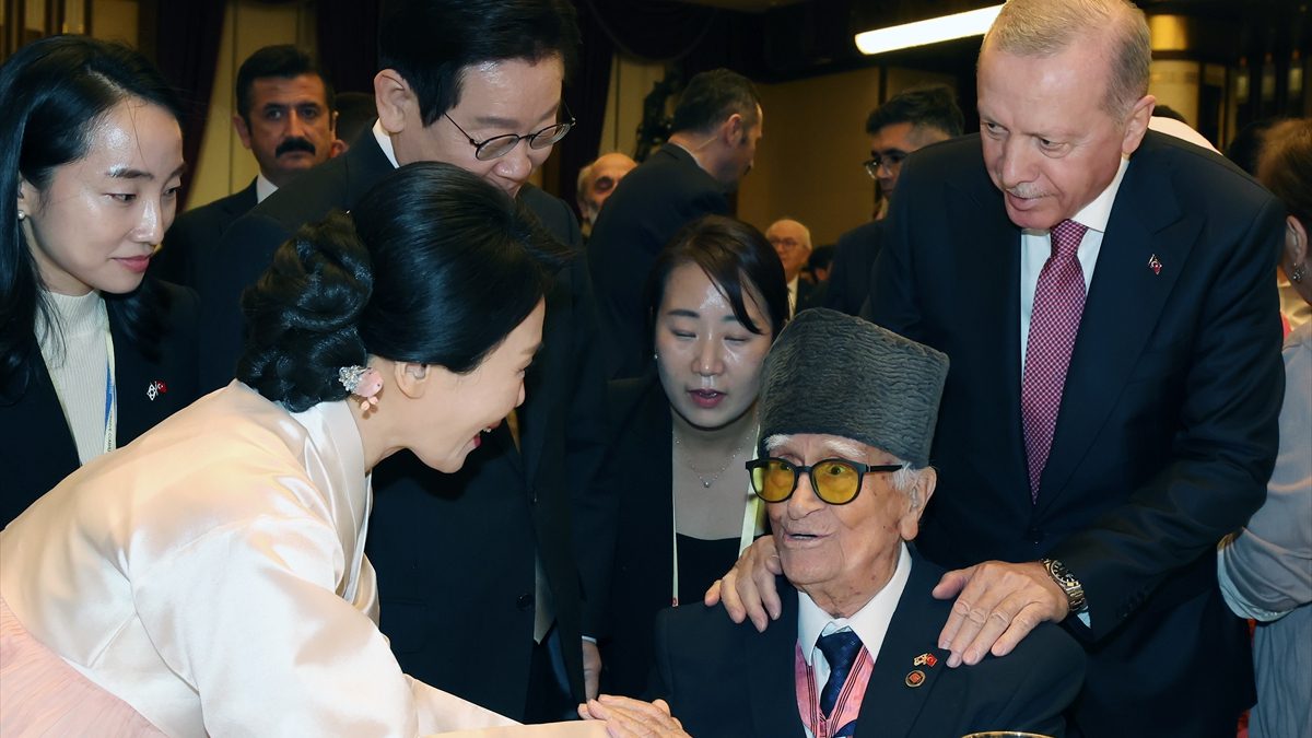 Cumhurbaşkanı Recep Tayyip Erdoğan ve eşi Emine Erdoğan, Güney Kore