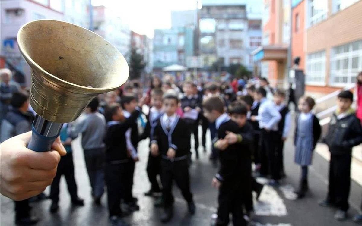 Milli Eğitim Bakan Yusuf Tekin, velilerden gelen talepler ve öğrencilerin