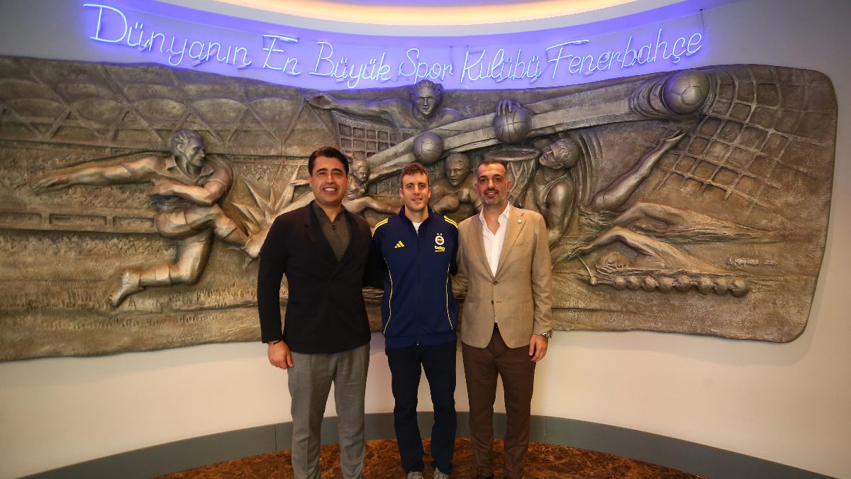 Fenerbahçe, genel menajer Derya Yannier ile 2027-28 sezonunun sonuna kadar