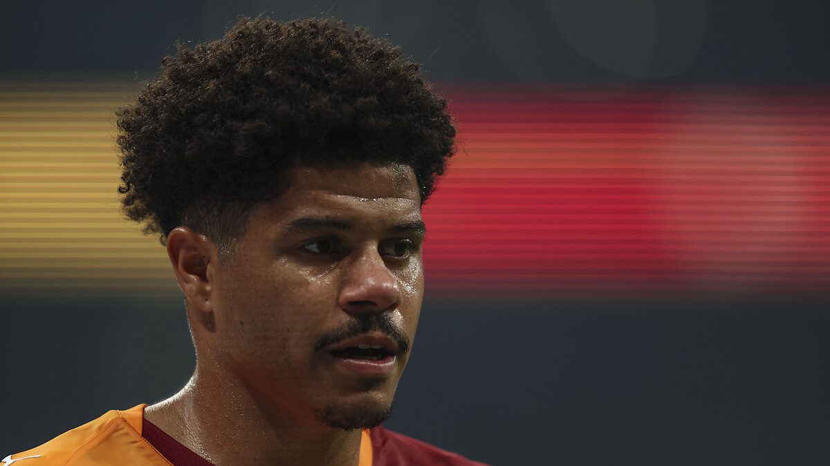 Galatasaray'da geçtiğimiz sezonun en formda isimlerinden olan Gabriel Sara, İlkay