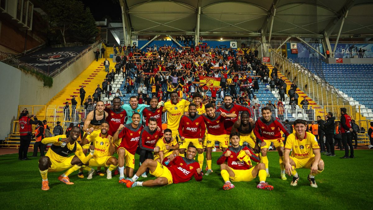 Göztepe, Süper Lig’in 12. haftasında Kasımpaşa’yı 2-0 mağlup ederek 4