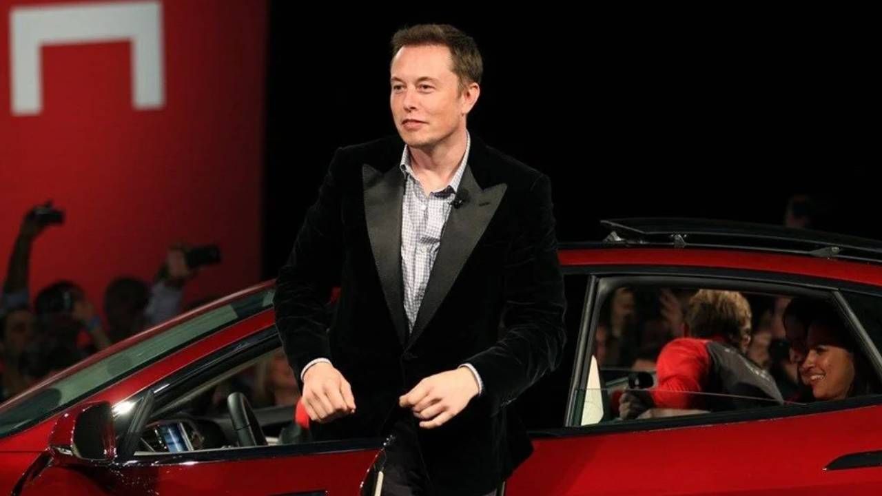 Tesla hissedarları, CEO Elon Musk'a performans hedeflerine ulaşması şartıyla yapılacak