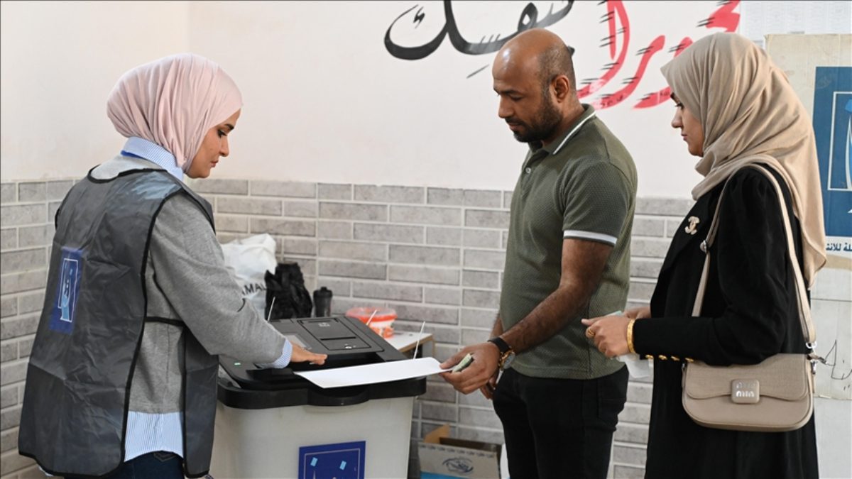 Irak'ta genel seçimlere katılım oranının yüzde 55’ten fazla olduğu ifade