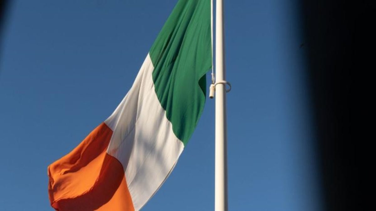 İrlanda Futbol Federasyonu'nda İsrail'in Avrupa müsabakalarından derhal men edilmesi için