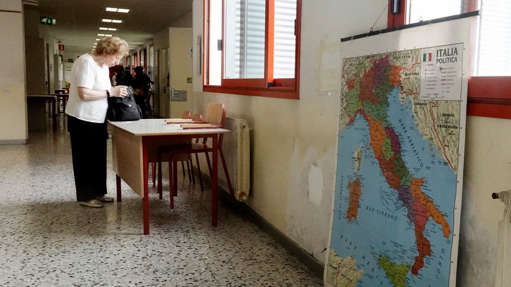 İtalya'nın üç büyük bölgesi Veneto, Campania ve Puglia'da 11 milyon