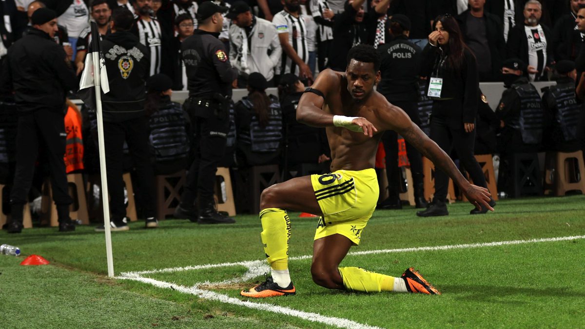 Fenerbahçe’nin Kolombiyalı forveti Jhon Duran, ligde 8 maç sonra forma