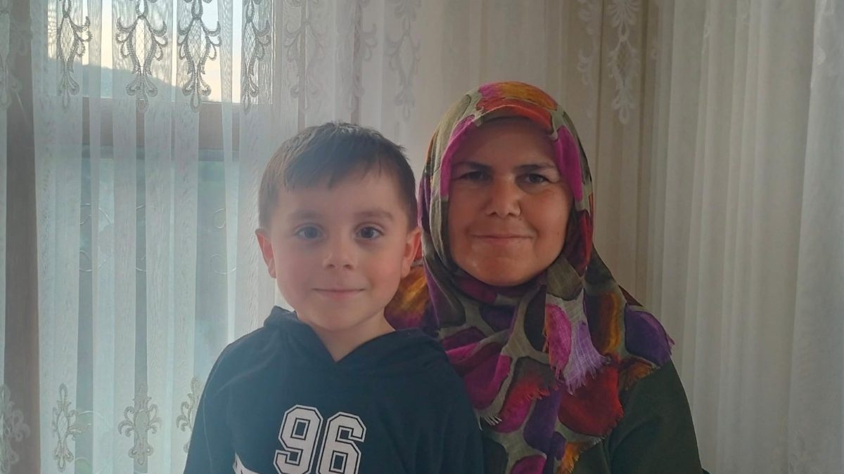 Kastamonu'nun Bozkurt ilçesinde kaybolan anne ile 5 yaşındaki oğlunu arama