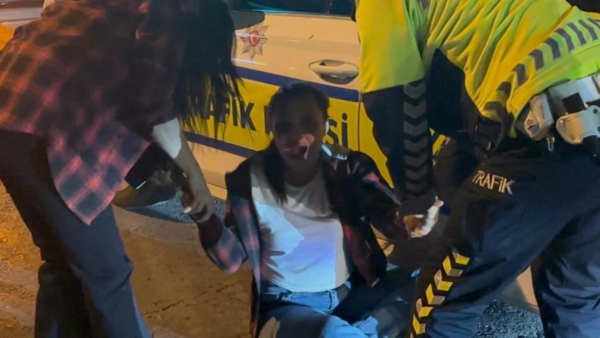Melikgazi ilçesinde alkollü yolcu, alkollü araç kullanan arkadaşı ifadeye gidince