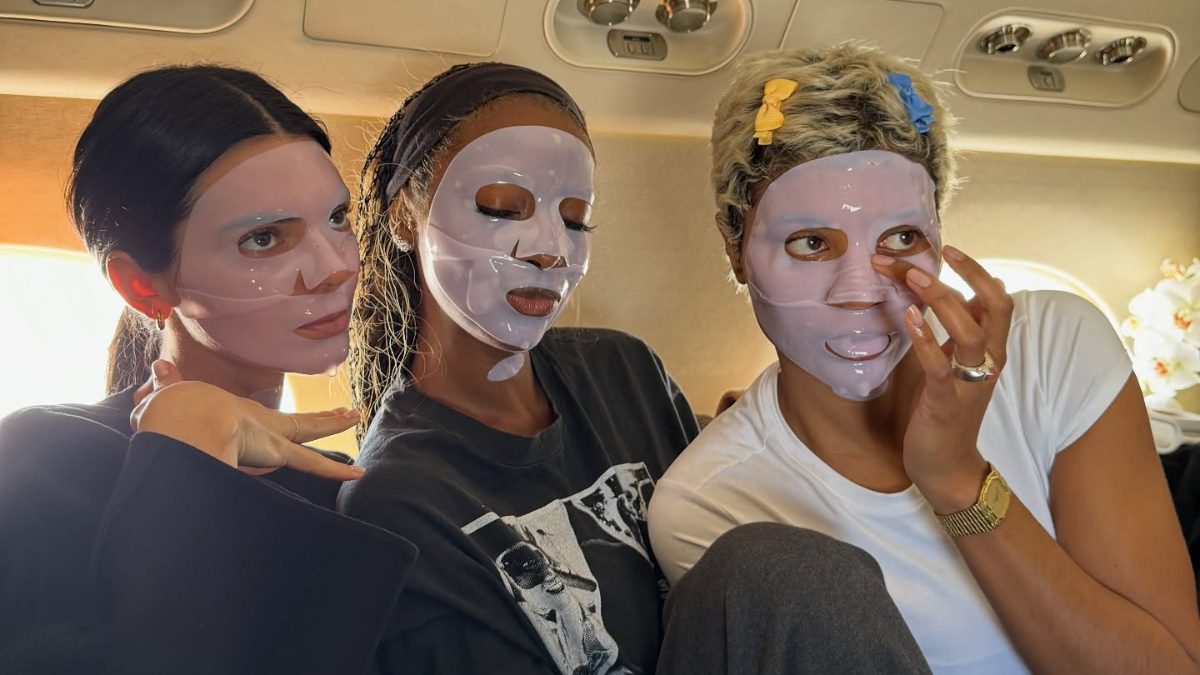 3o yaşına giren dünyaca ünlü model Kendall Jenner, lüks villada