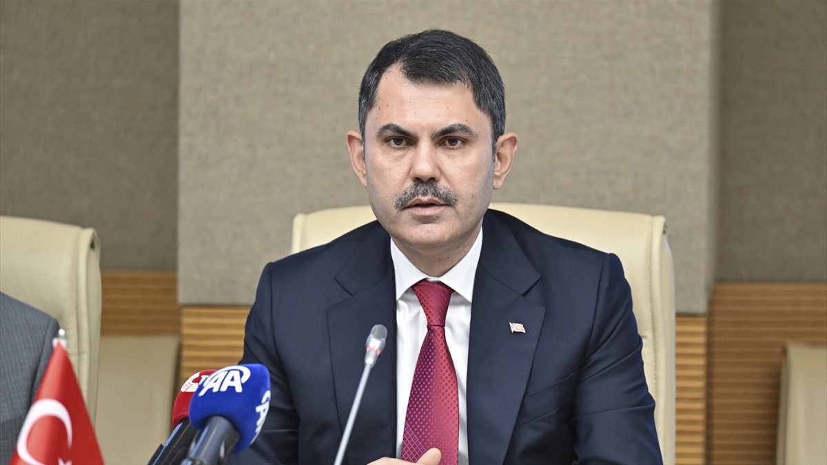 X hesabı üzerinden paylaşım yapan Murat Kurum, "Ülkemizin sığınak yönetmeliğini