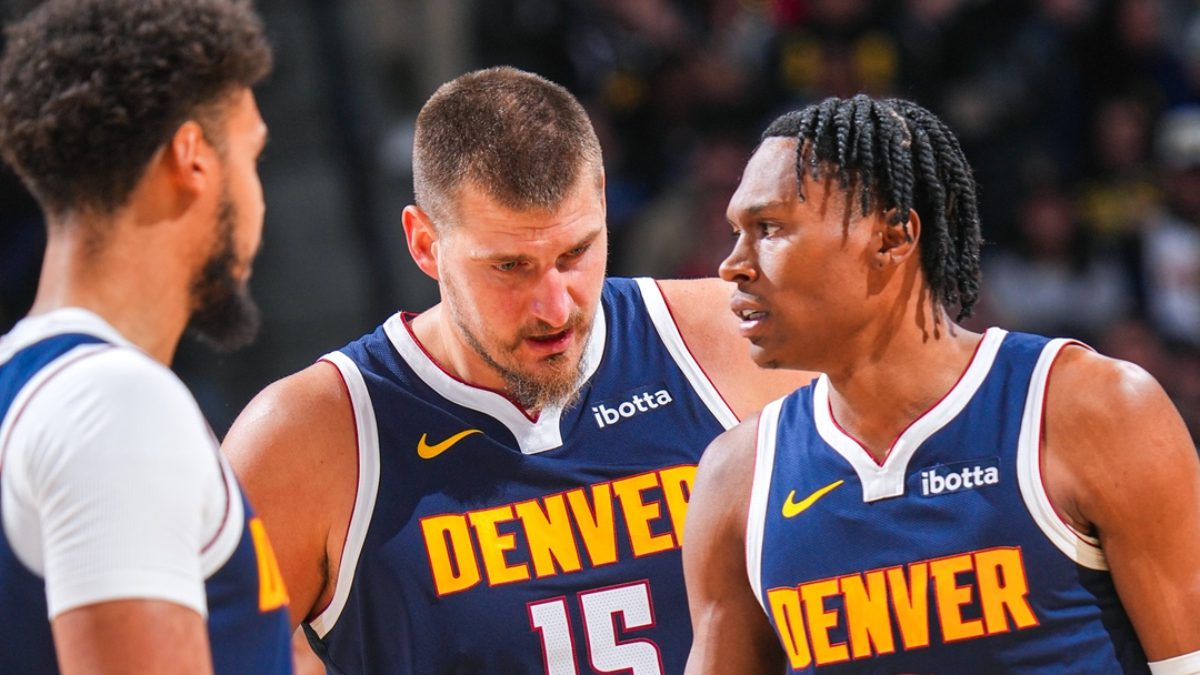 NBA'de Denver Nuggets, all-star oyuncusu Nikola Jokic'in "triple-double" yaptığı karşılaşmada
