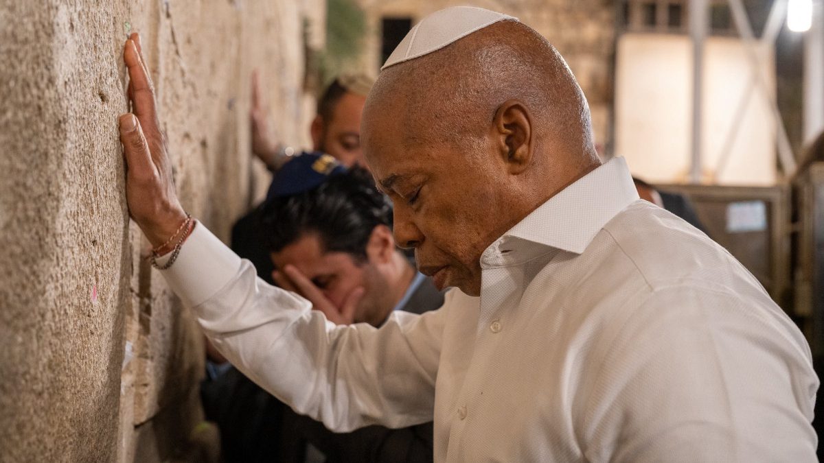 Görevini Zohran Mamdani'ye devretmeye hazırlanan New York Belediye Başkanı Eric