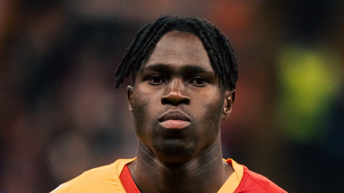 Avrupa'dan dev tekliflerin beklendiği Wilfried Singo, sol arka adale sakatlığı
