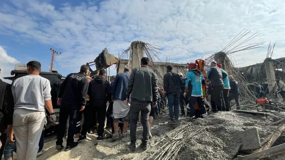 Şanlıurfa'nın Haliliye ilçesinde, 2 işçinin hayatını kaybettiği çöken inşaatın sahibi