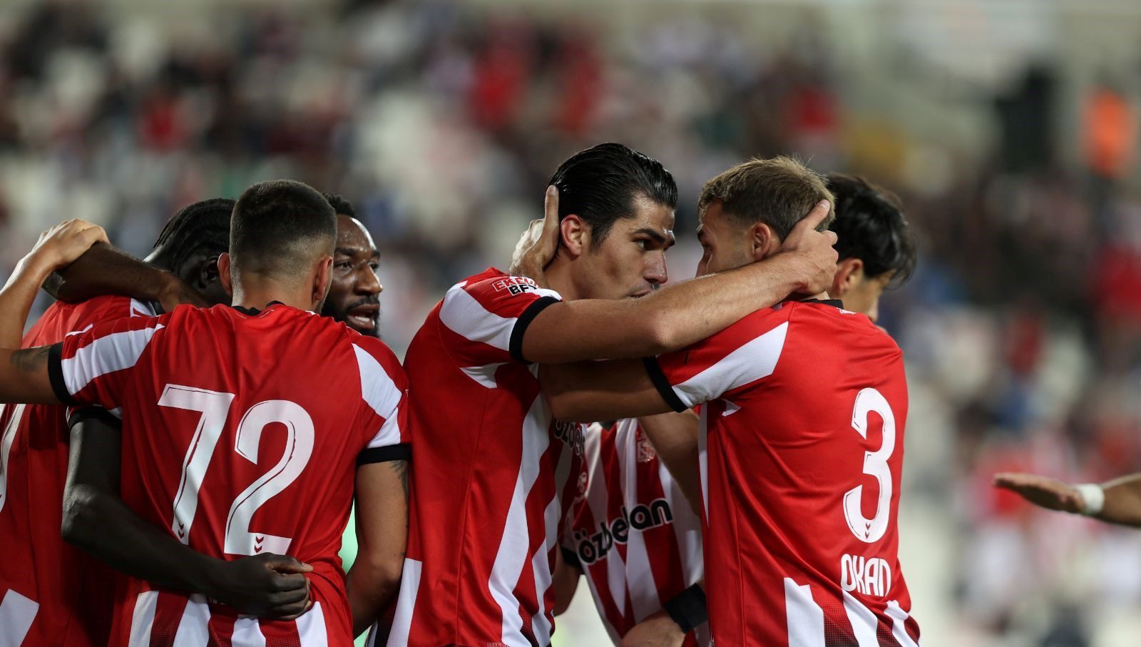 Trendyol 1. Lig'in 12. haftasında deplasmanda Eminevim Ümraniyespor'a 1-0 mağlup