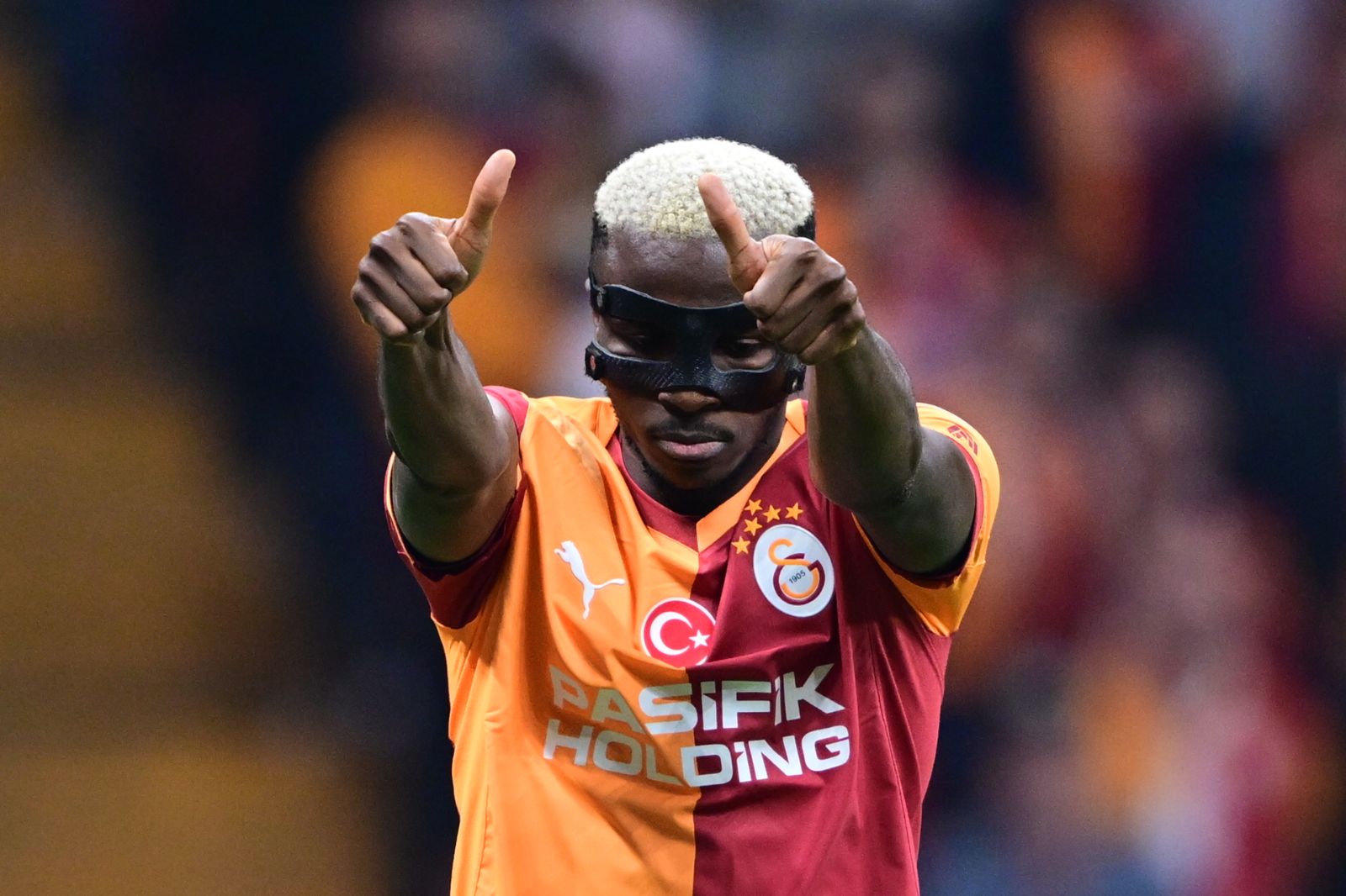 Galatasaray, sakatlıkları bulunan beş futbolcuyla ilgili bir açıklama yayımladı.