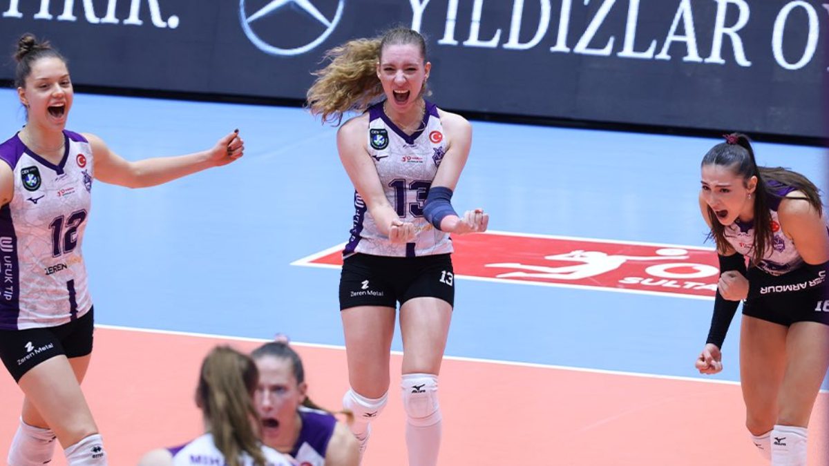 Voleybol Sultanlar Ligi'nin 7. haftasında Zeren Spor, deplasmanda Göztepe'yi 3-0