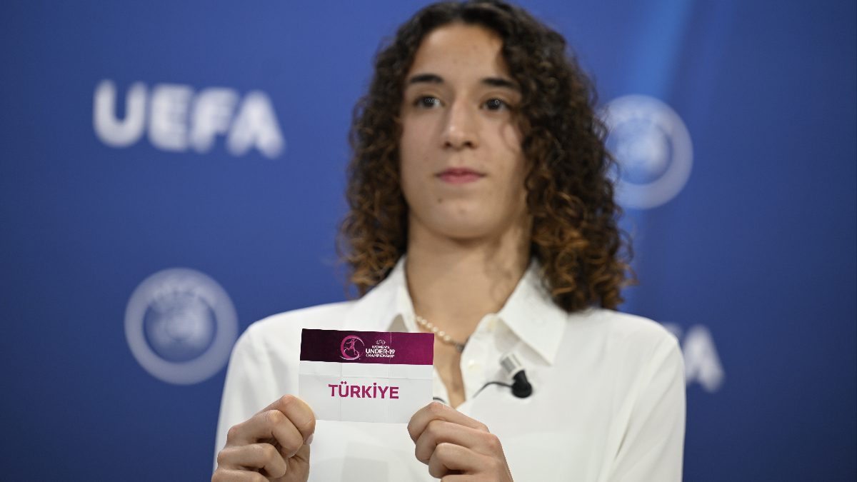 Avrupa Şampiyonası'nda mücadele edecek 17 ve 19 Yaş Altı Kadın