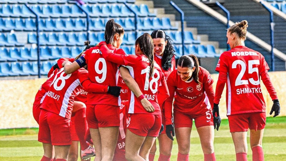 Kadın Futbol Süper Ligi'nin 14. haftasında Ankara Büyükşehir Belediyesi (ABB)
