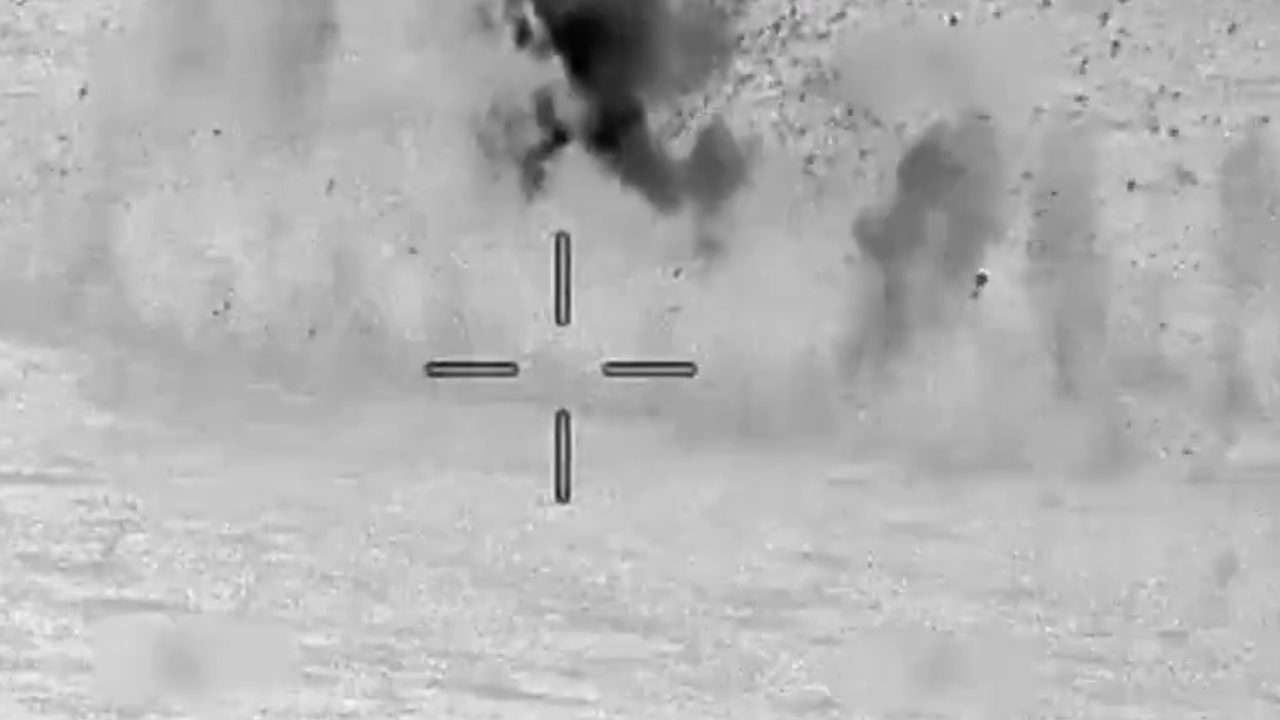 ABD ordusu, Doğu Pasifik’te uyuşturucu taşıdığı öne sürülen bir tekneye