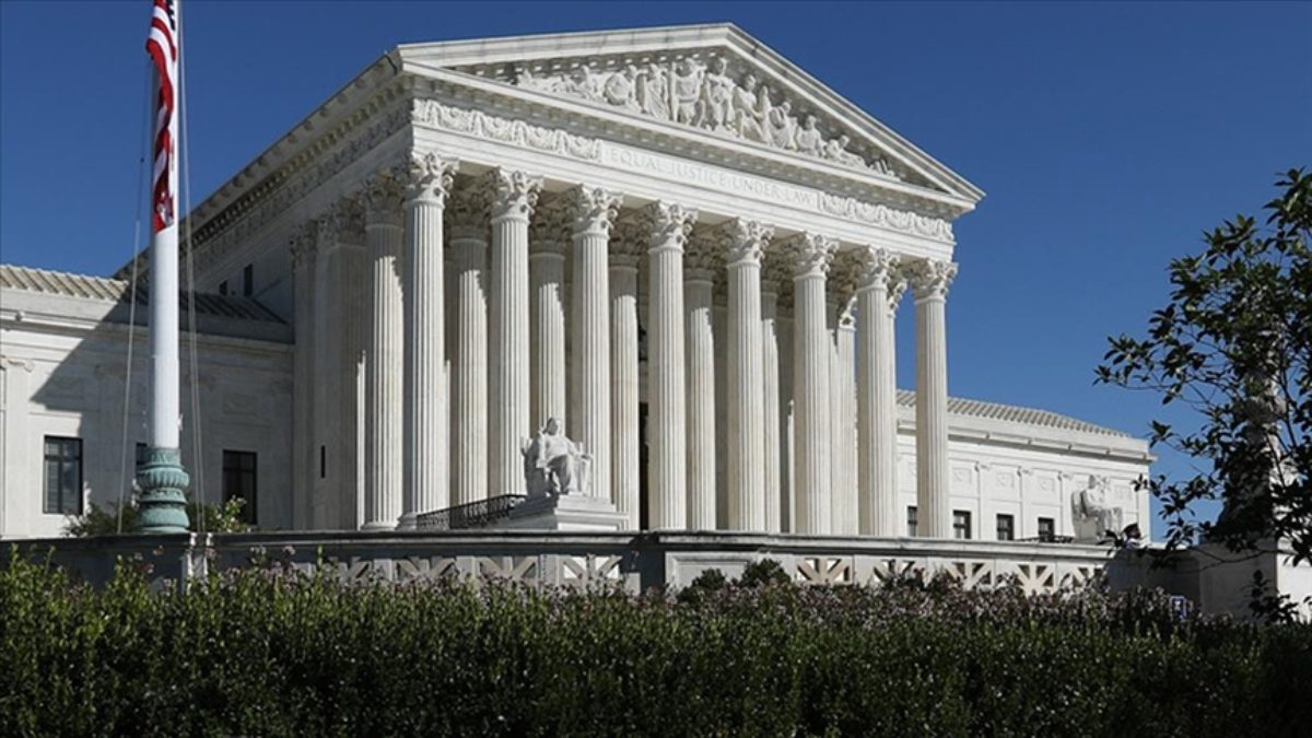 ABD Yüksek Mahkemesi, Trump'ın 'doğumla vatandaşlık hakkını' kısıtlayan kararnamesini inceleyecek.