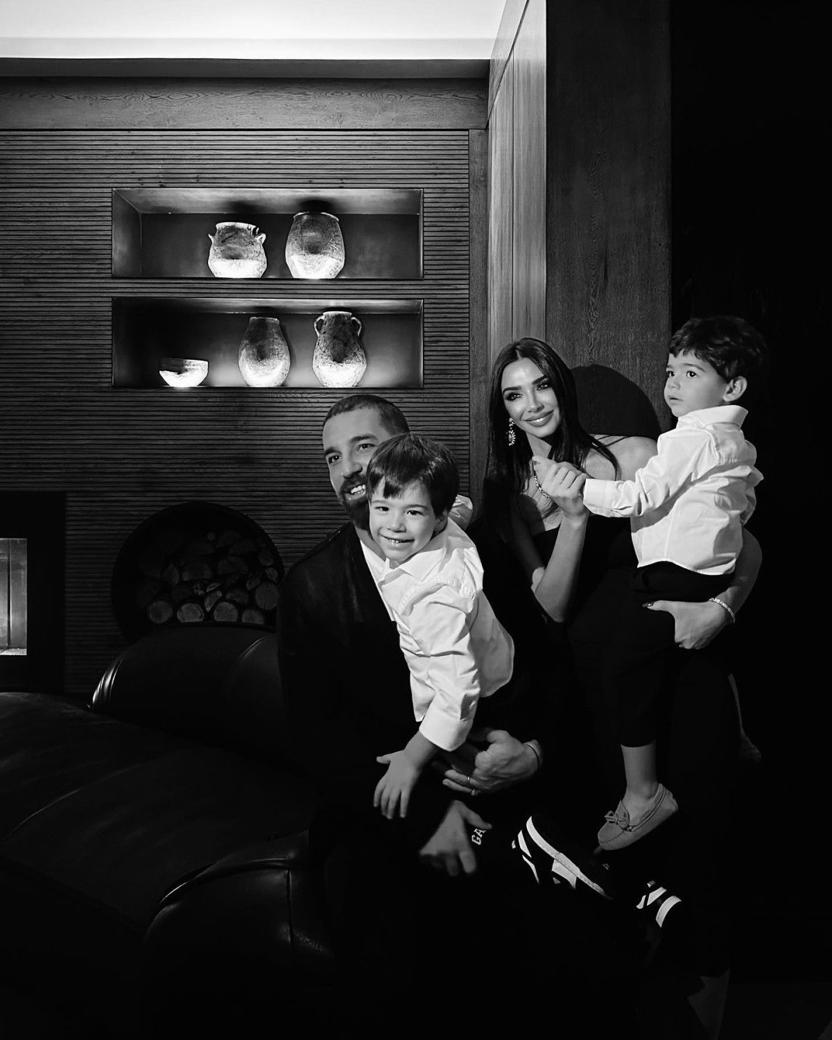 Arda Turan, eşi Aslıhan Doğan Turan'ın 40'ıncı doğum gününe özel