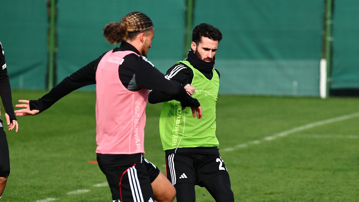 Beşiktaş'ın yıldız futbolcusu Rafa Silva, uzun bir sürenin ardından ilk