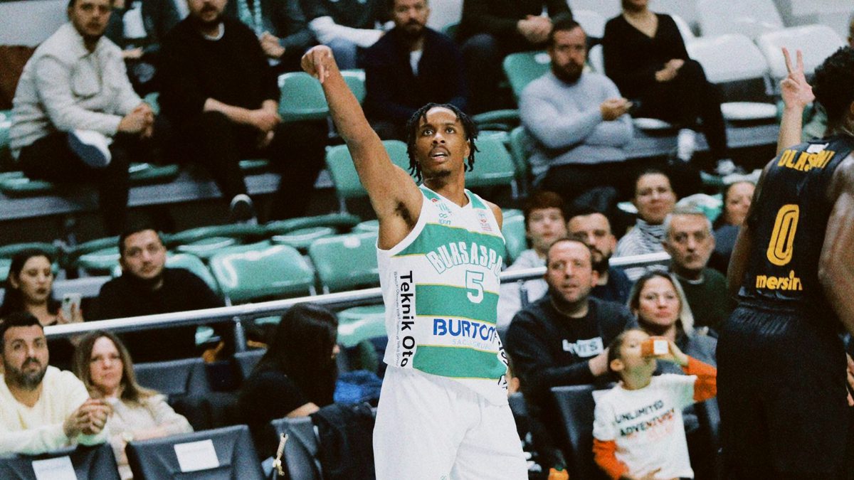 Türkiye Basketbol Süper Ligi'nin 12. haftasında Bursaspor Basketbol, sahasında Mersin