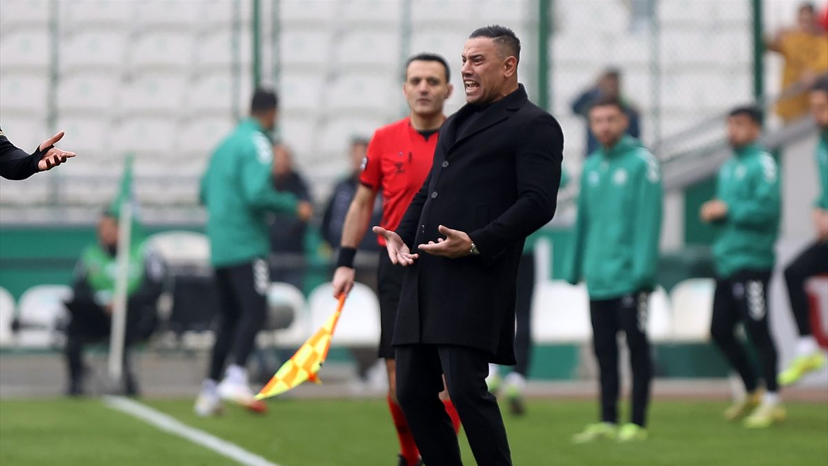 Konyaspor Teknik Direktörü Çağdaş Atan, Kayserispor karşılaşmasının ardından yaptığı açıklamada,