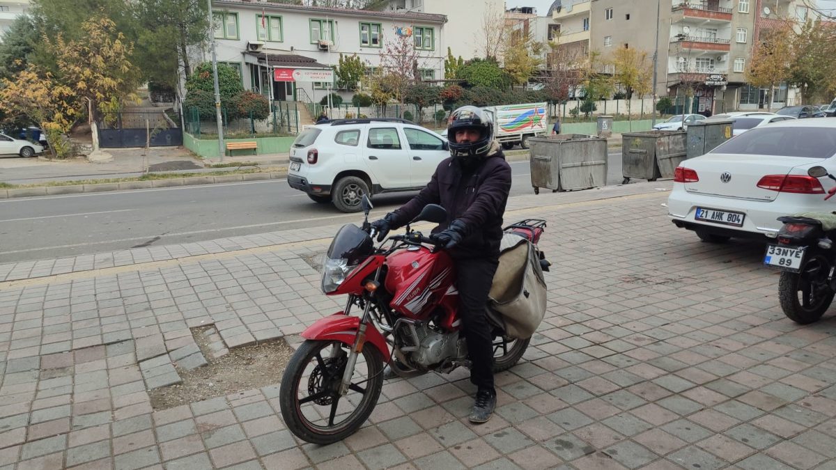Kent Güvenlik Yönetim Sistemine (KGYS), takılan motosiklet sürücüsü, ceza yediğini