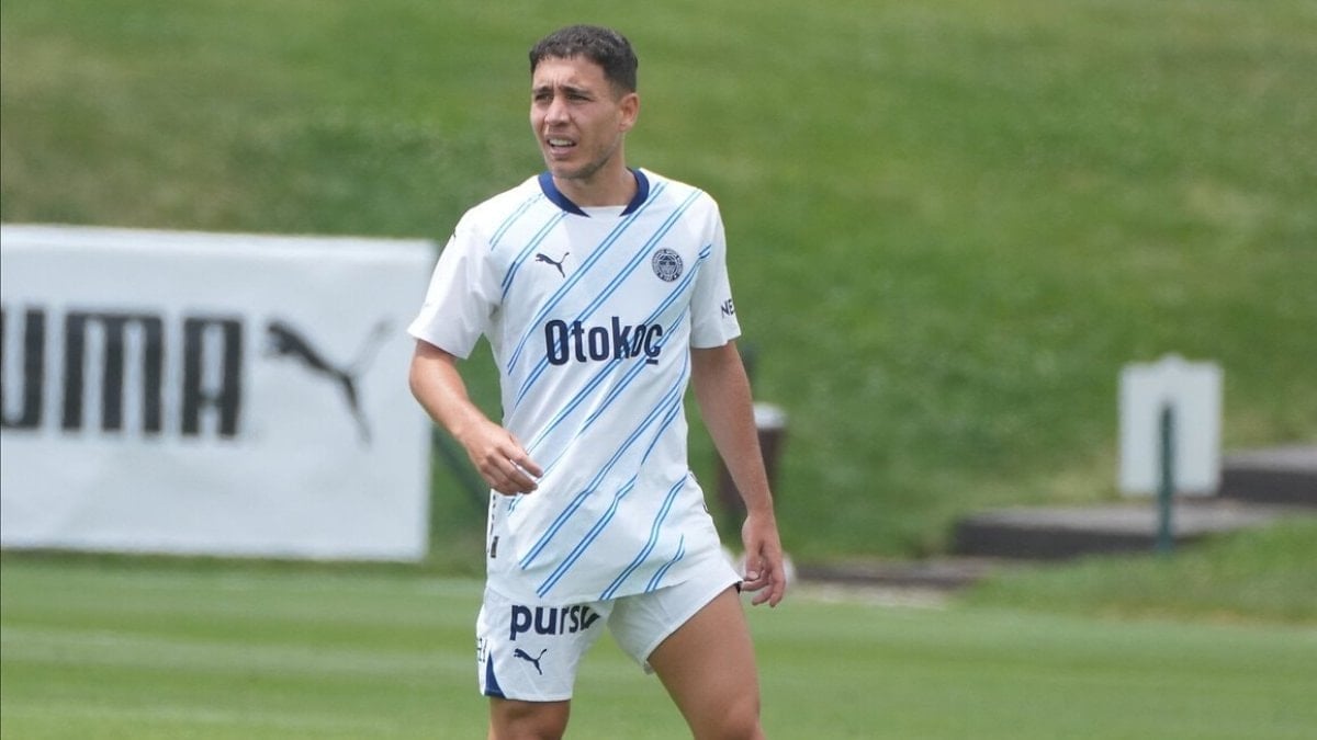 Fenerbahçe'de lisans çıkartılmayan ve kadro dışı olan Emre Mor'dan iddialı