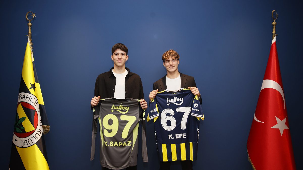 Fenerbahçe Kulübü, genç oyuncular Kamil Efe Üregen ve Kuzey Sapaz