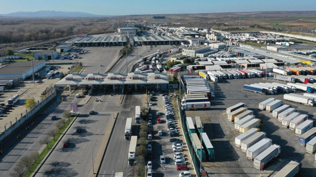 Ticaret Bakanlığı, 7 Aralık 2025 tarihinde Kapıkule Gümrük Kapısı'ndan 3