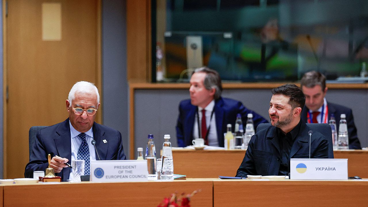 Brüksel'de Avrupa Birliği liderlerinin Ukrayna'nın finansmanına ilişkin toplantısından, sabaha karşı