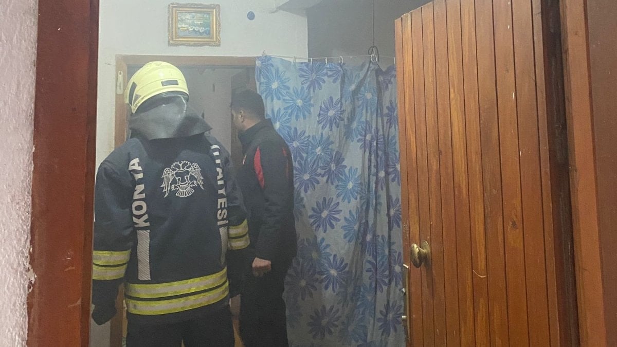 Konya'da aile içi kavga ihbarına gelen polis ekiplerine av tüfeği