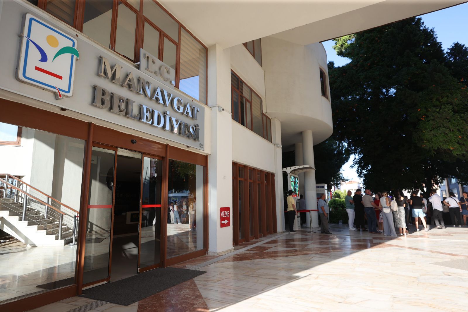 Manavgat Belediyesi'nde baklava kutusundaki parayla gündeme gelen rüşvet davasında tutuklu