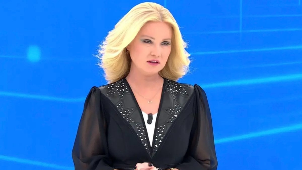 Ünlü televizyoncu Müge Anlı, Fenerbahçe'de İrfan Can Kahveci'nin kadro dışı