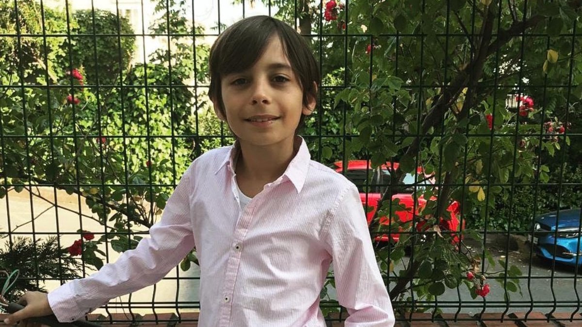 “Küçük Osman” karakteriyle akıllarda yer edinen Emir Berke Zincidi büyüdü.