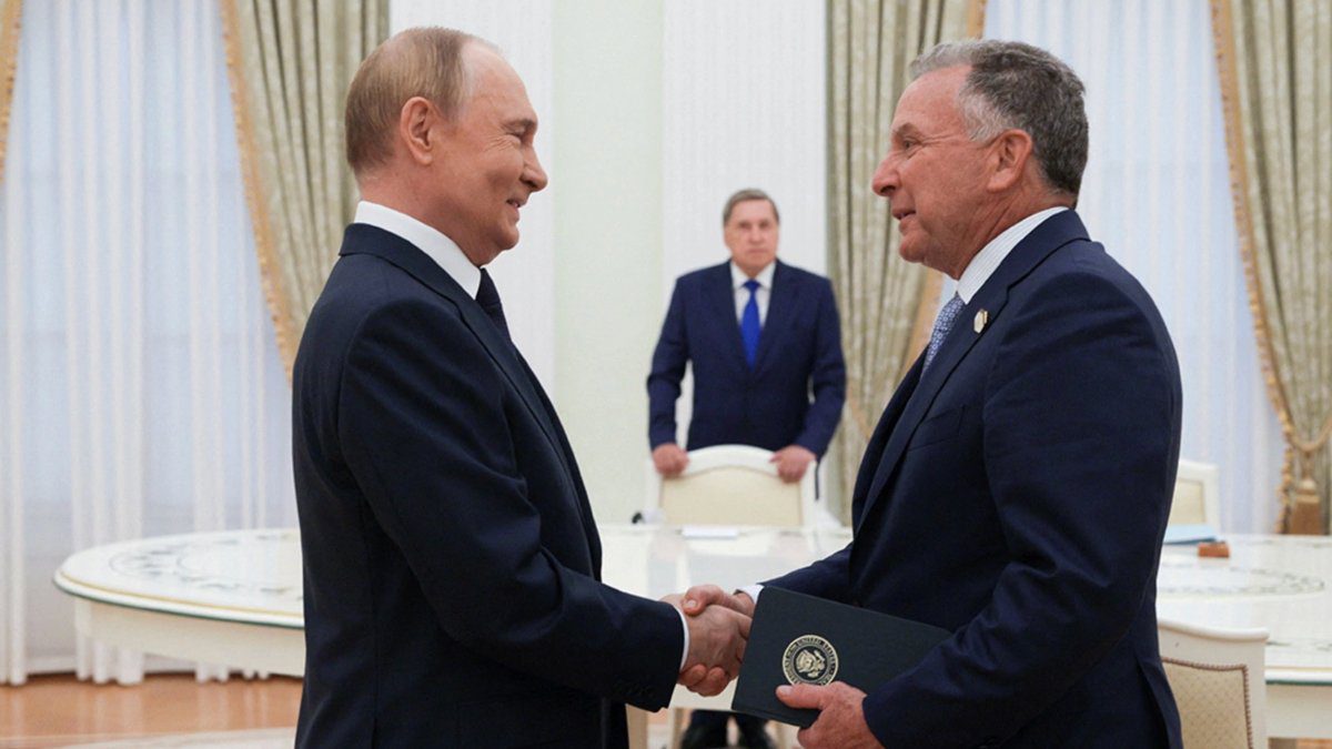 Kremlin Sözcüsü Dmitriy Peskov, Rusya Devlet Başkanı Vladimir Putin'in yarın