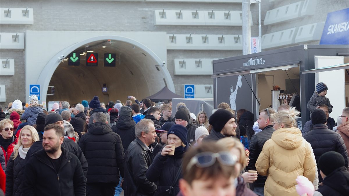 Slovakya’nın Zilina bölgesinde 27 yıl önce yapımına başlanan Višňové Tüneli,